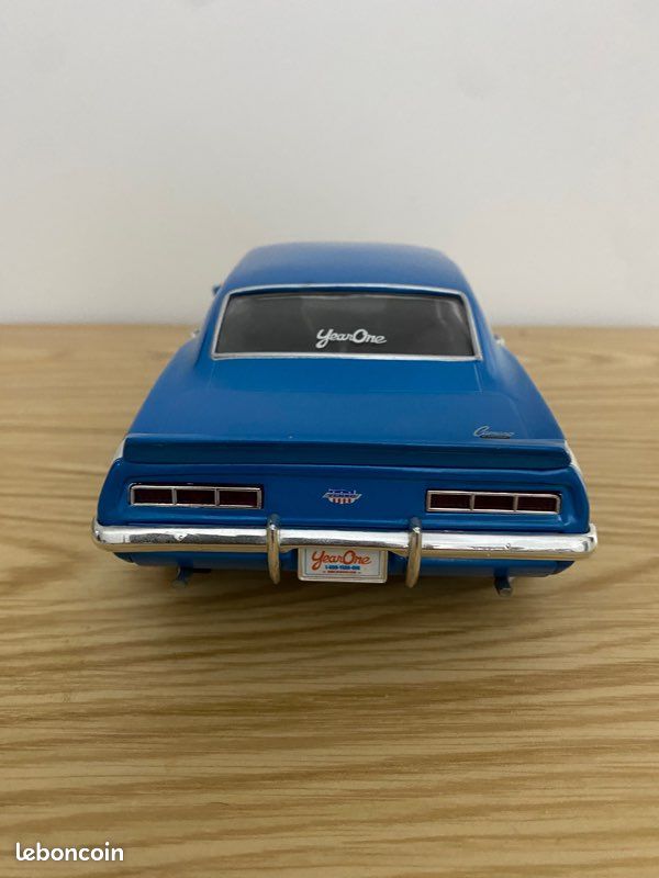 Modellino Ertl Chevrolet Camaro #90 Con Rimorchio E Pickup Fleetside Bianco 1:64 &ndash; Auto Da Corsa
