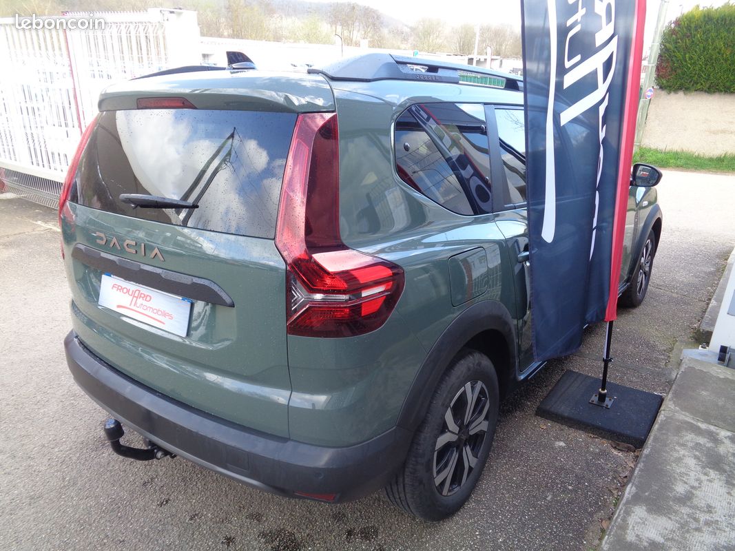 Dacia jogger 1.0 tce 110 extreme + 7 places (image 2)
