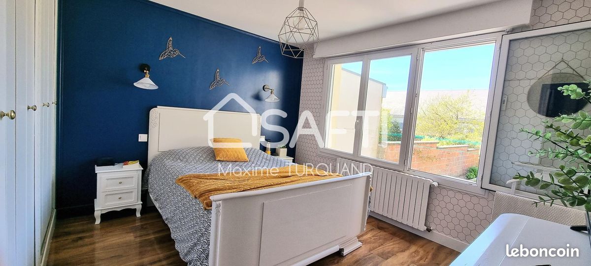 Maison 6 pièces 169 m² - Bressuire 79300 (image principale 8)