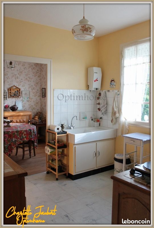 Ferme 9 pièces 186 m² - Chalais 16210 (image principale 15)