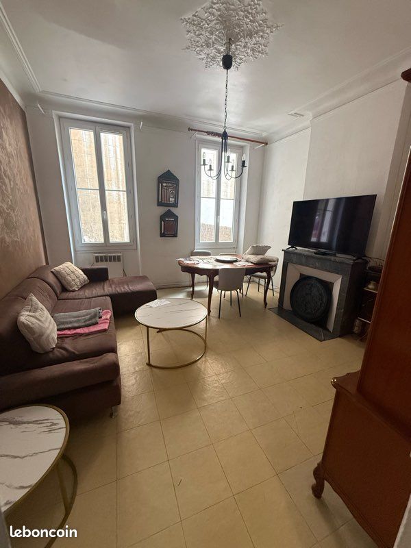 Appartement 3 pièces 80 m² · à Marseille · 80 m² · 880 €/mois