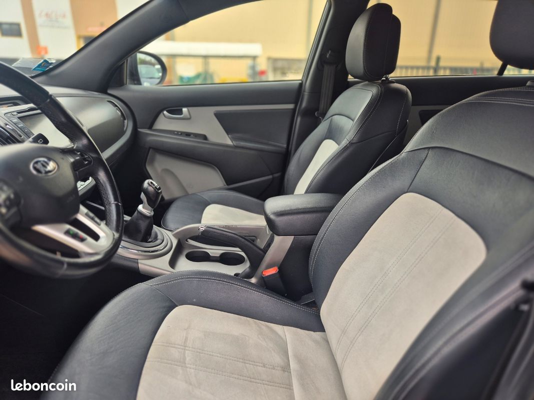 KIA SPORTAGE 1.7 CDTI 116ch 2014 (image 4)