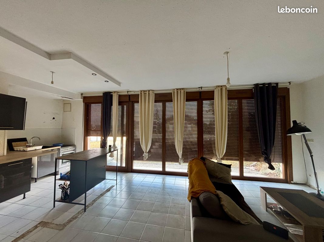 Appartement 4 pièces 77 m² · à Vandœuvre-lès-Nancy · 77 m² · 120 000 €