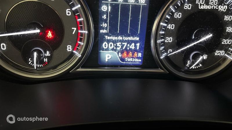 Suzuki Vitara 1.5 Dualjet Hybrid 115ch Privilège Auto (image 9)