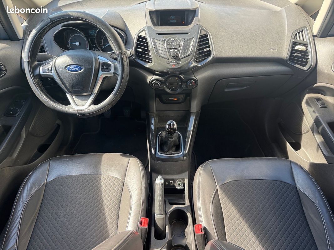 FORD ECOSPORT 1.5 TDCi 95 FAP Titanium radar de recul climatisation garantie 12 mois (image 2)