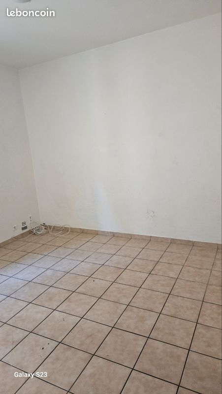 Appartement 2 pièces 37 m² · à Villefranche-de-Rouergue · 37 m² · 360 €/mois