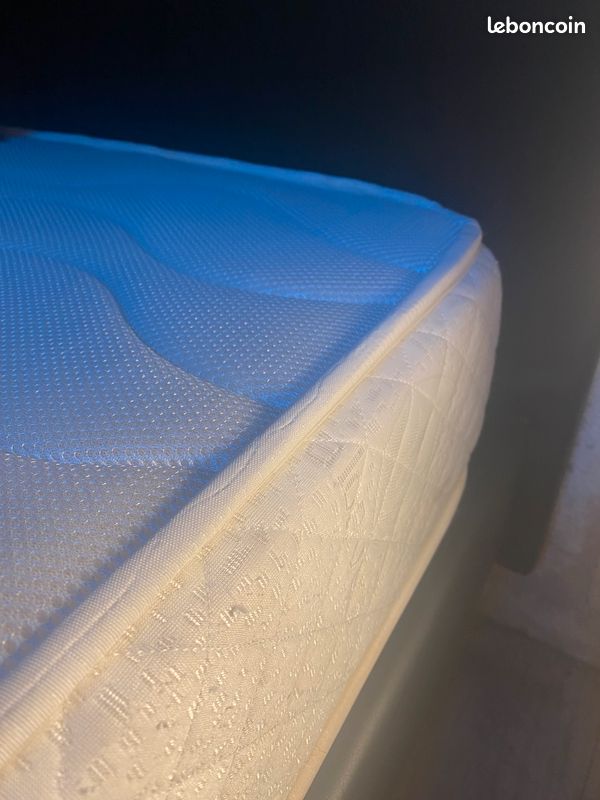 Lit double (matelas, sommier, cadre) (image 3)
