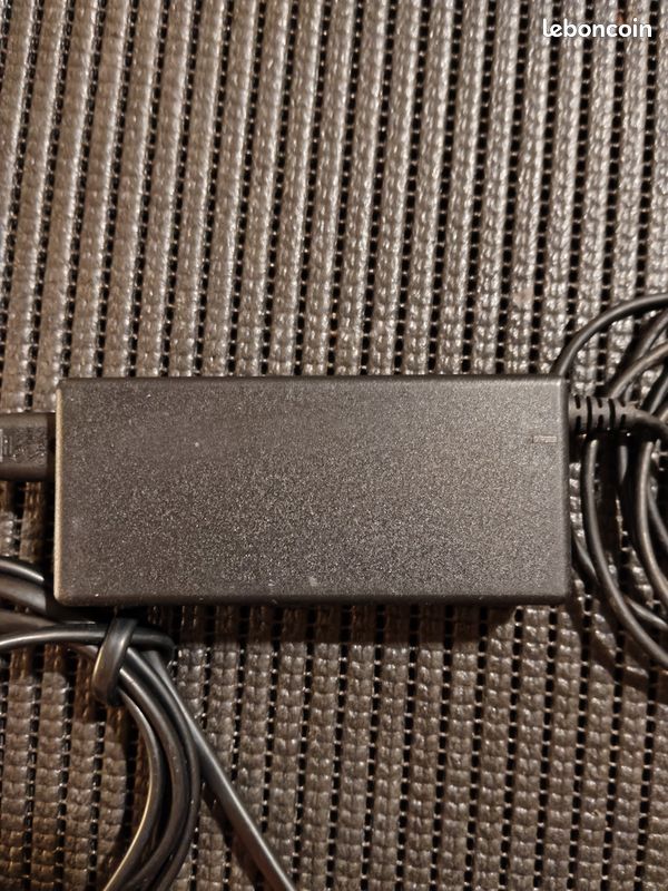 Chargeur PC Portable NEC / Toshiba / Asus 19V 3.16A 60W Original (ADP64 / PC-VP-WP36) (image 8)