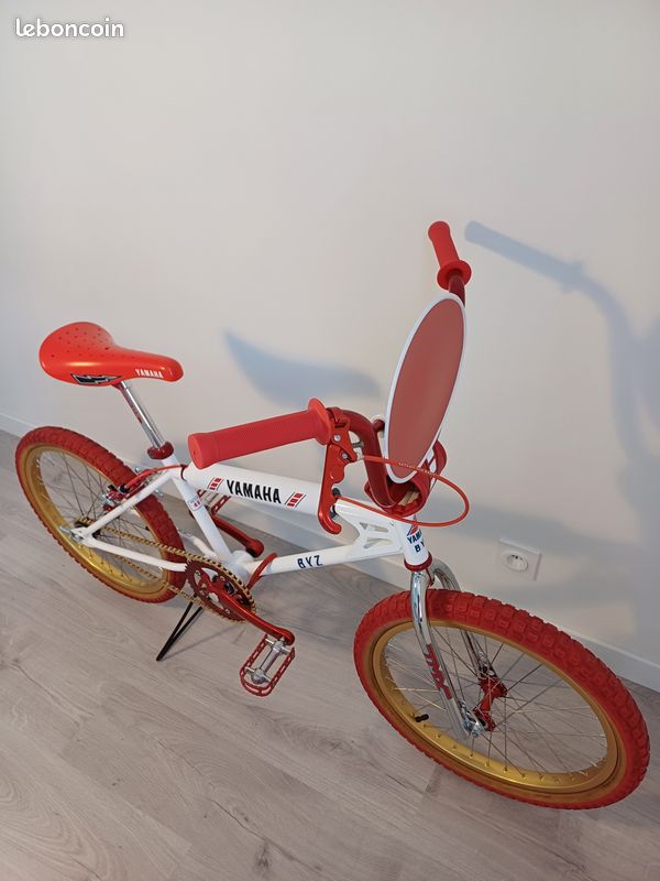 Vélo BMX Yamaha Vintage Années 70 Pour Pièces (non Roulant)