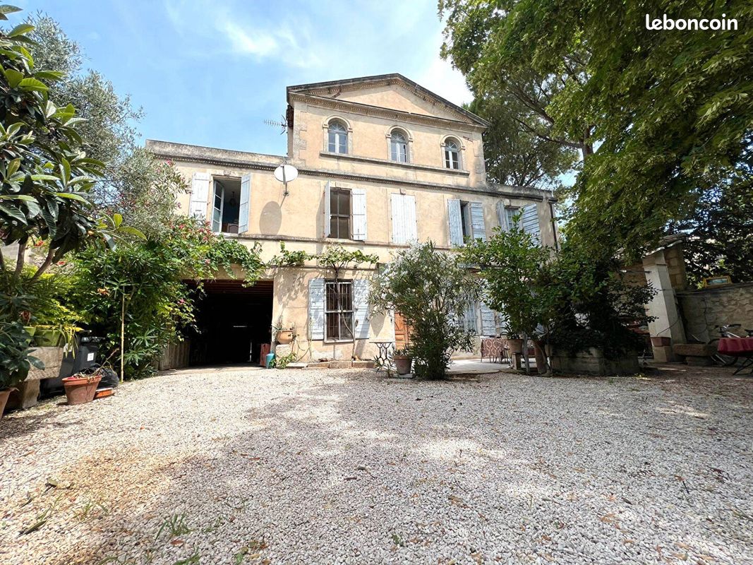 Maison 10 pièces 585 m² (image 3)