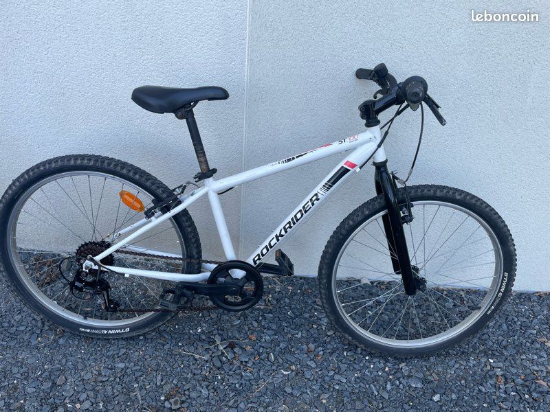 Vélo 24 pouces Rockrider (taille 130cm à 150cm) Vélos