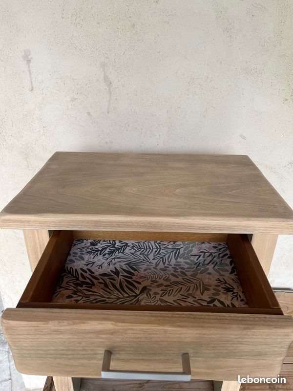 Table de chevet (image 3)