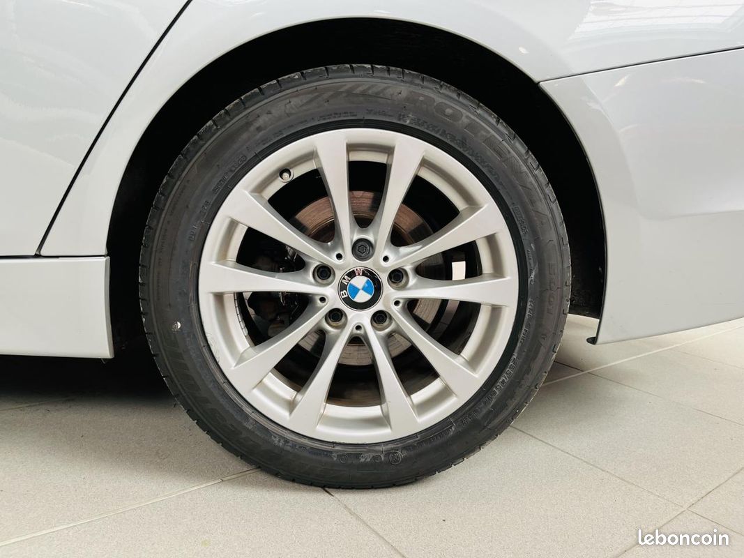BMW SERIE 3 320d 184 ch F30 Business (image 18)