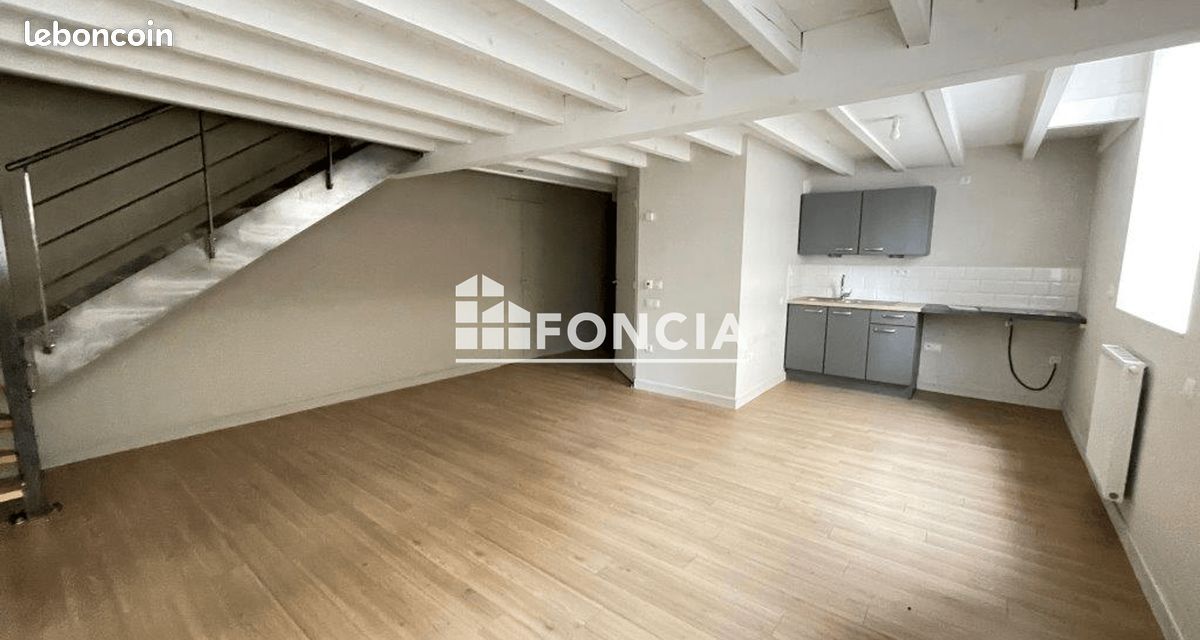 Appartement 3 pièces 74 m² · à Saint-Étienne · 74 m² · 705 €/mois