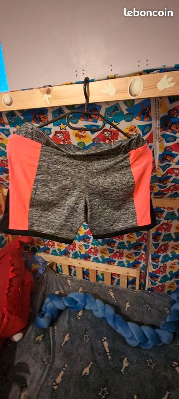 Short gris et rose (image 2)