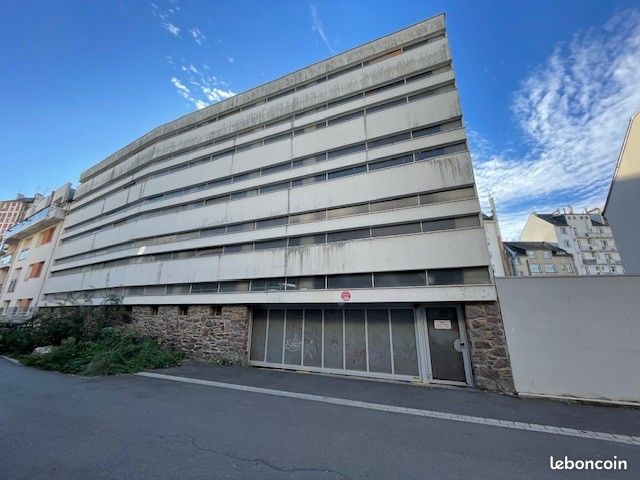 Garage/box Rennes · 95 €/mois