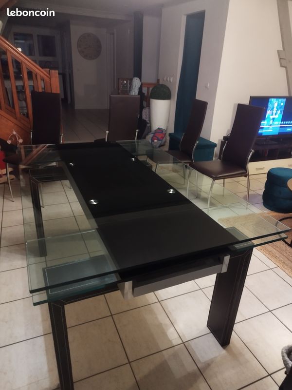 Table de salon en verre (image 2)