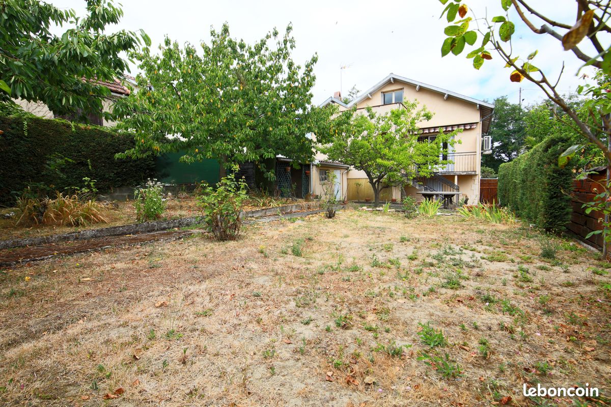 Maison 6 pièces 120 m² · à Toulouse · 120 m² · 370 000 €