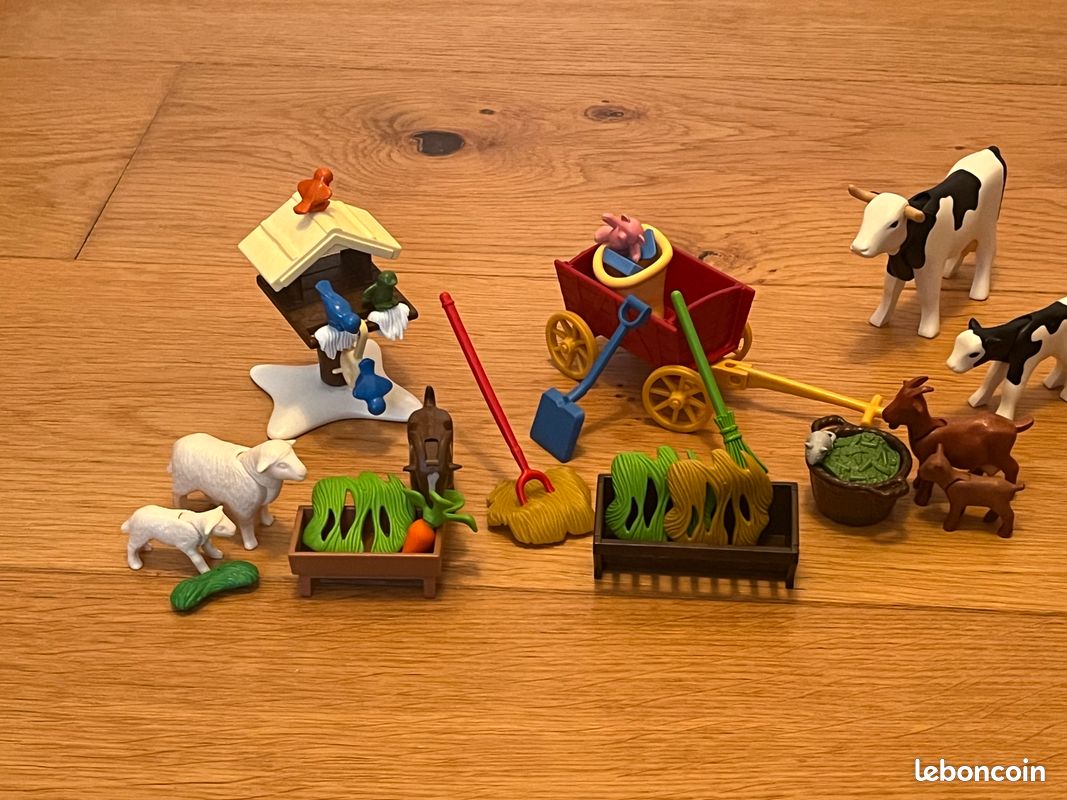 Playmobil - 6624 - issu du Calendrier de l'Avent ''Père Noël à la ferme'' (image 3)