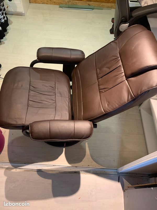 Fauteuil similicuir (image 3)