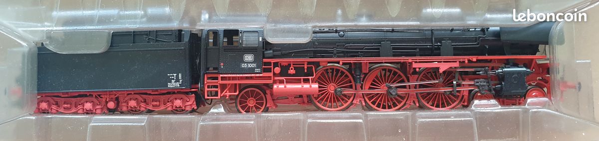 Lot De 3 Locomotives Märklin - 2 Vapeur (CM800, 3029) Et 1 Diesel (3078)