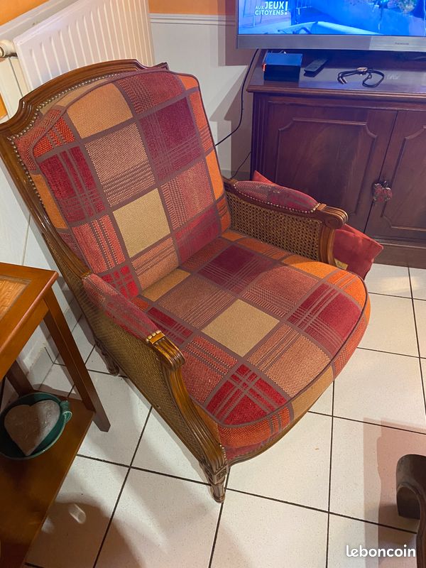 Fauteuil ameublement (image 2)
