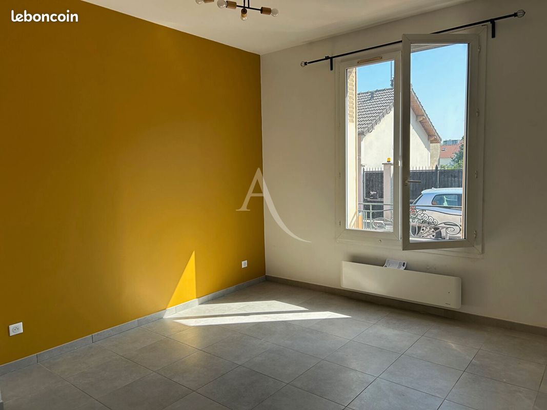 Appartement 2 pièces 38 m² · à Vitry-sur-Seine · 38 m² · 980 €