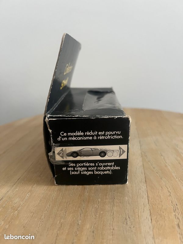 Miniature Bugatti EB 110 – Collection – Portières ouvrantes (image 9)