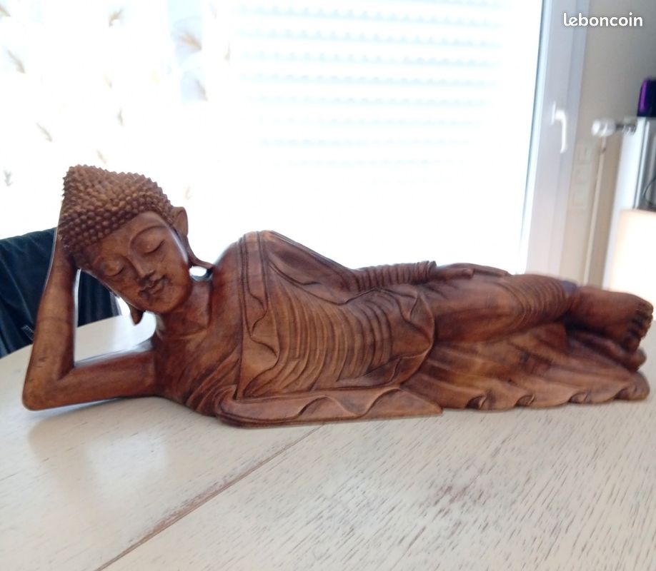 Grand bouddha en bois (image 2)
