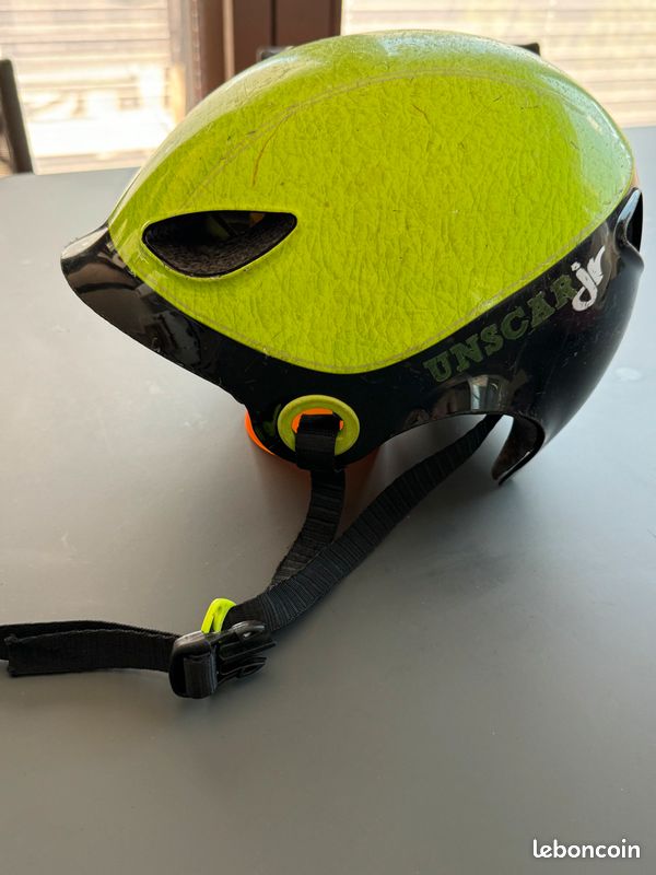 Casque enfant de vélo (image 1)