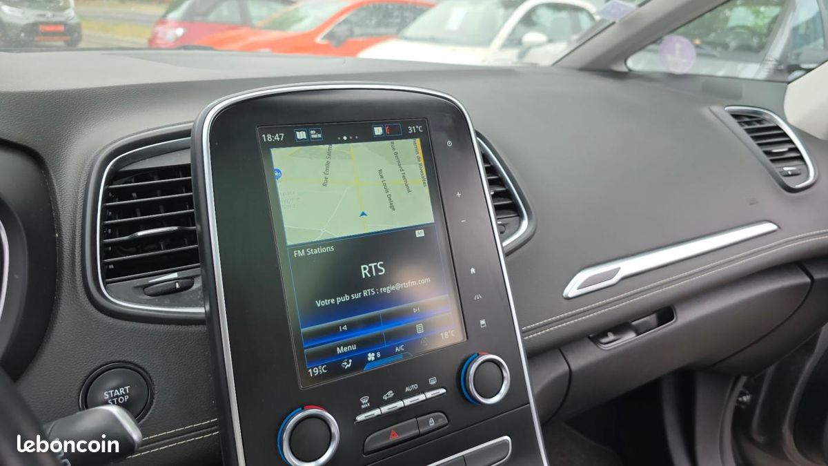 Renault Scénic IV Business Intens (image 33)