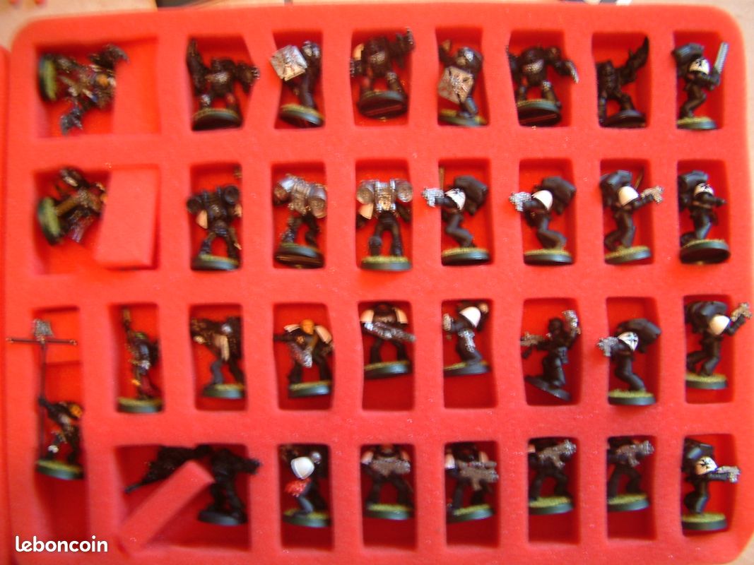 Warhammer 40000 Space Marines - Black Templars - Armée complète / Collection figurines / Jeux (image 9)