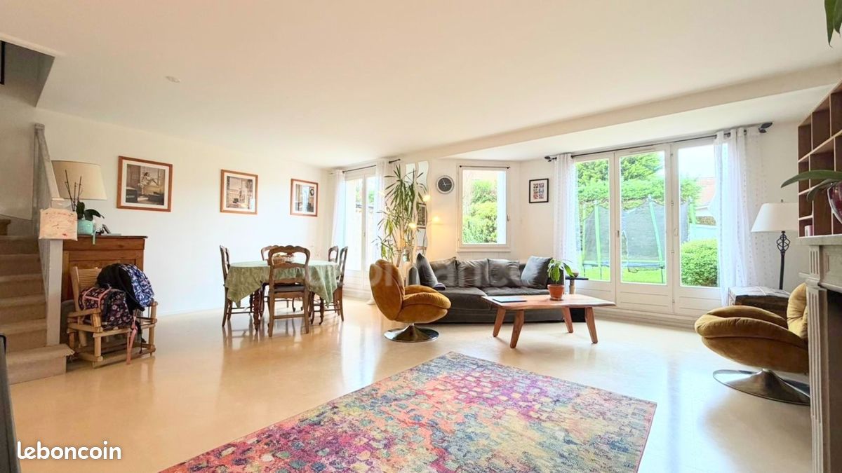 Maison 7 pièces 138 m² · à Noisy-le-Roi · 138 m² · 620 000 €