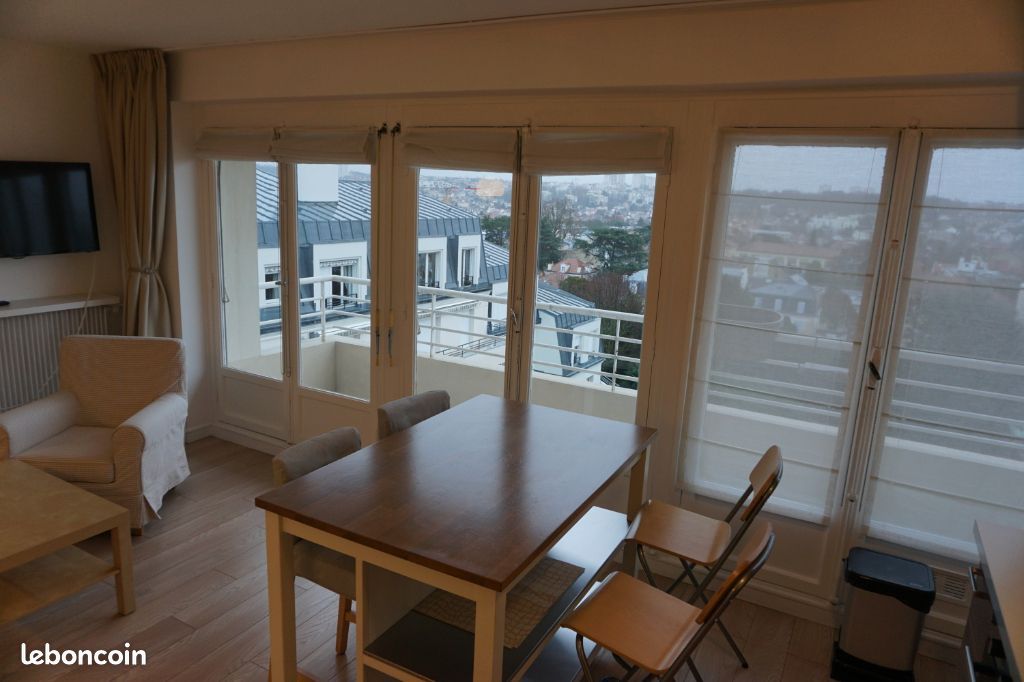 Appartement 1 pièce 33 m² · à Bourg-la-Reine · 33 m² · 922 €/mois
