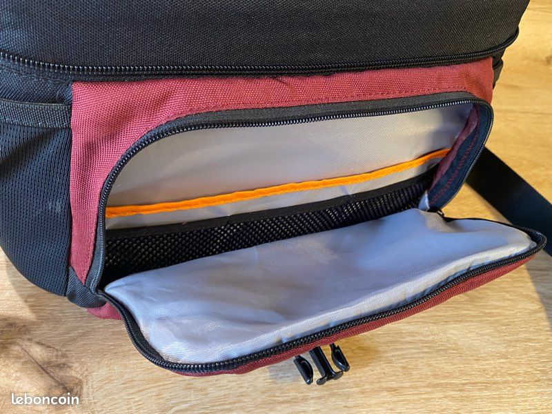 Sac photo Lowepro Nova 190 AW + housse pluie + séparateurs (image 7)