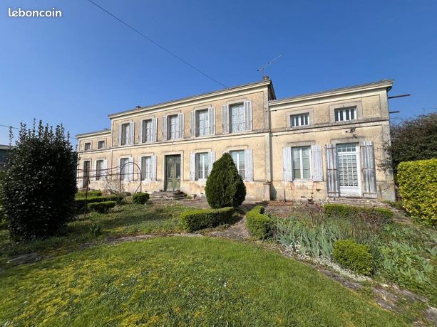 Maison 6 pièces 230 m²