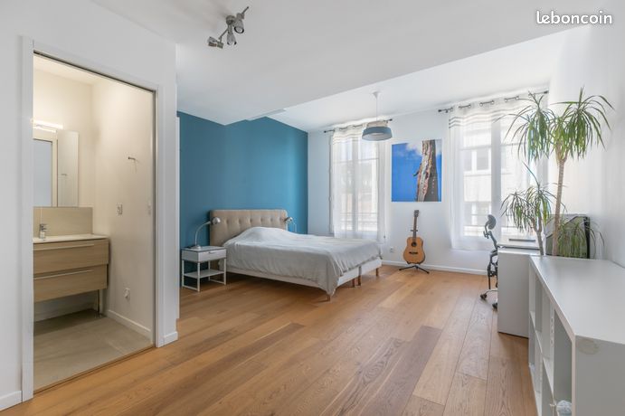 Maison 7 pièces 300 m² — 13