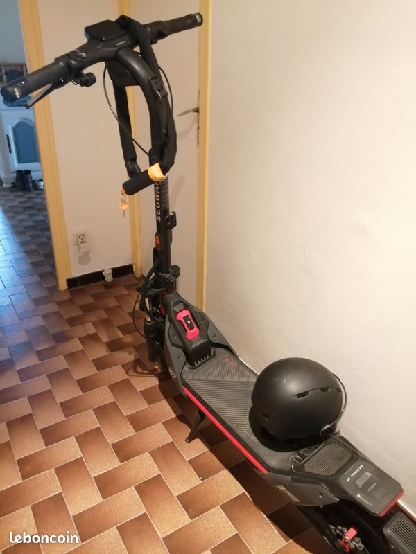 Trottinette Electrique SEGWAY ZT3 Pro 3 très bon état (image 3)