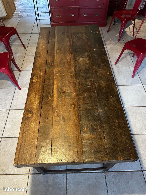 Table rustique (image 1)