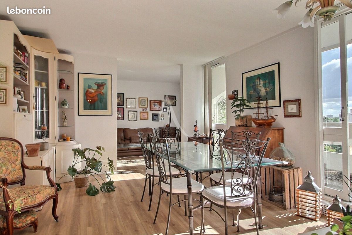 Appartement 5 pièces 97 m² · à Élancourt · 97 m² · 215 000 €