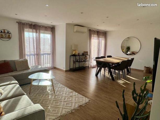Appartement T4 93 m2 avec balcon