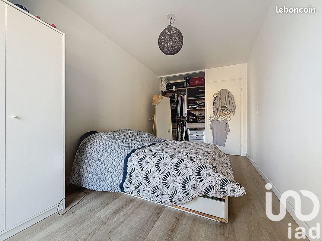 Appartement a louer  - 3 pièce(s) - 72 m2 - Surfyn