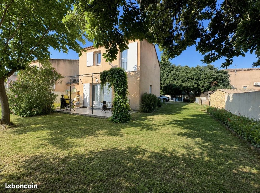 Maison 4 pièces 93 m² · à Villeneuve-lès-Avignon · 93 m² · 315 000 €