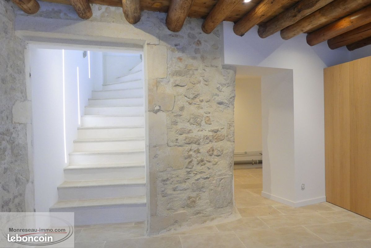 Maison 5 pièces 156 m² · à Nîmes · 156 m² · 585 000 €