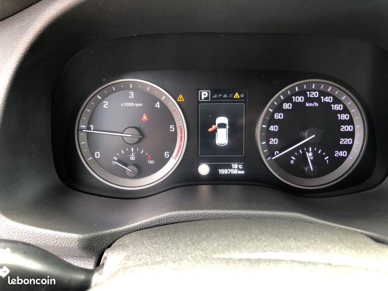Hyundai TUCSON 1.7 CRDI 141CH EXECUTIVE 2WD DCT-7 (image 10)