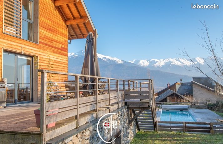 Maison 7 pièces 188 m²