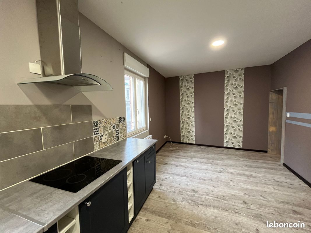 Appartement 2 pièces 57 m² · à Lamastre · 57 m² · 430 €/mois