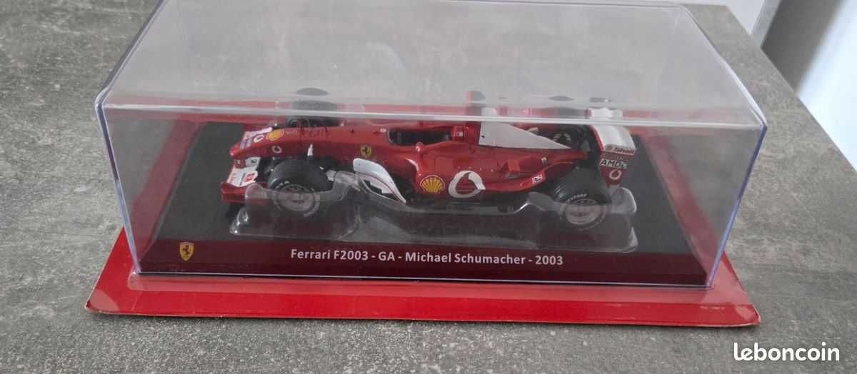 Miniature Altaya Grandes Ferrari 1/24 N°2 - Ferrari F1 2000 Michael Schumacher