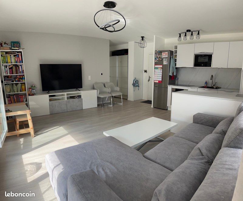 Appartement 4 pièces 77 m² · à Saint-Denis · 77 m² · 268 000 €