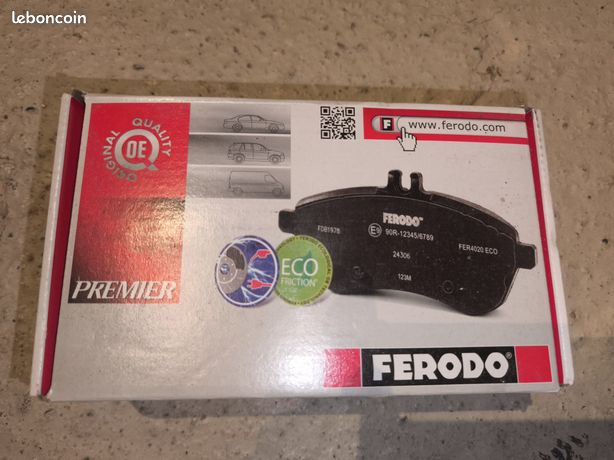 Ferodo FDB4180 Jeu De 4 Plaquettes De Frein Avant – Compatible Renault Megane III 15/08-, Haute Performance & Sécurité